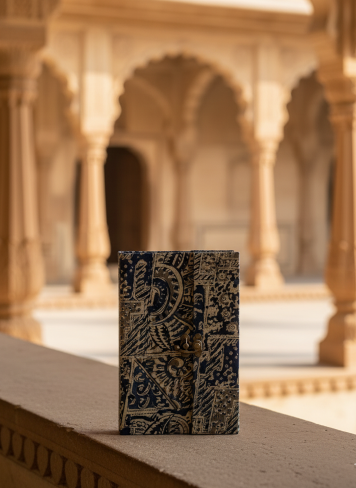 Indigo gold block-print with lock